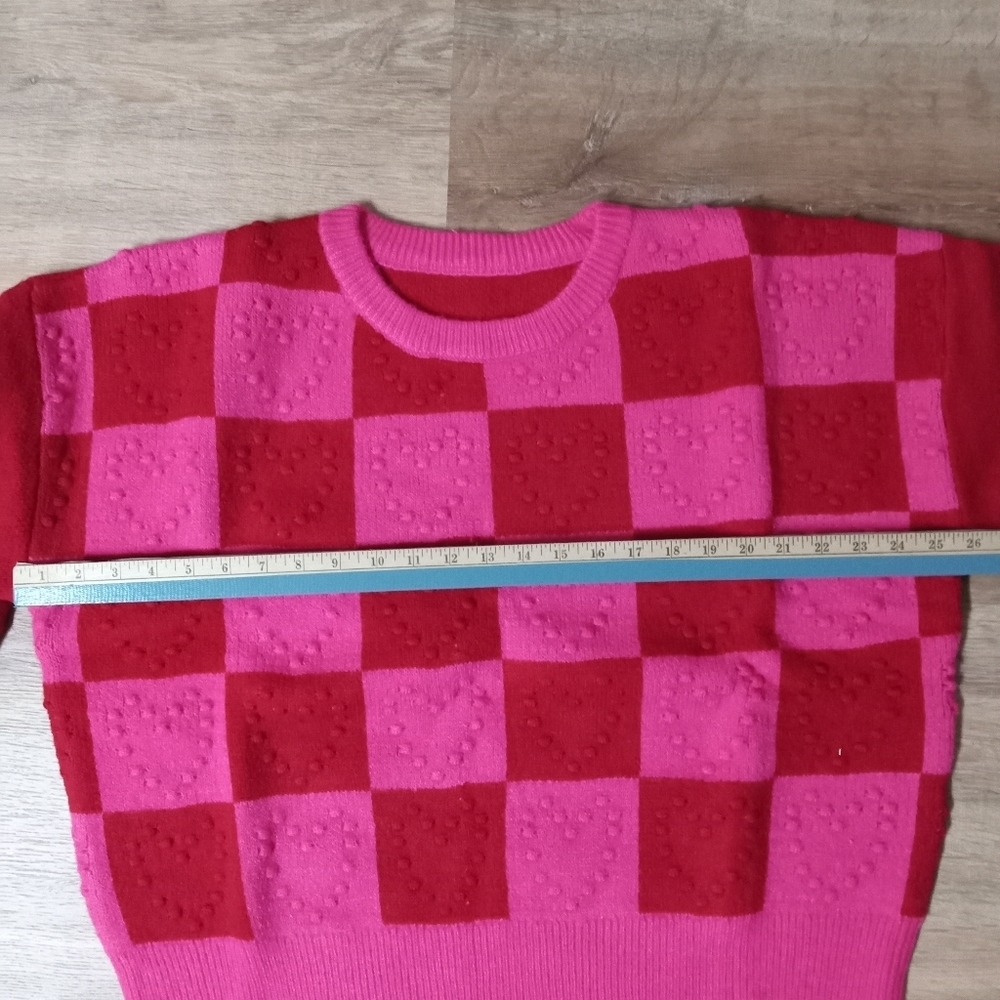 NWT Hot Pink & Red Plaid Heart Round Neck Valentine's Sweater - Picture 11 of 11